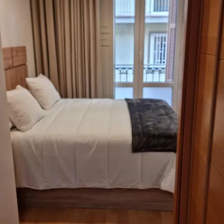 Rosa 2 Bedrooms In City Center Malaga Exterior photo